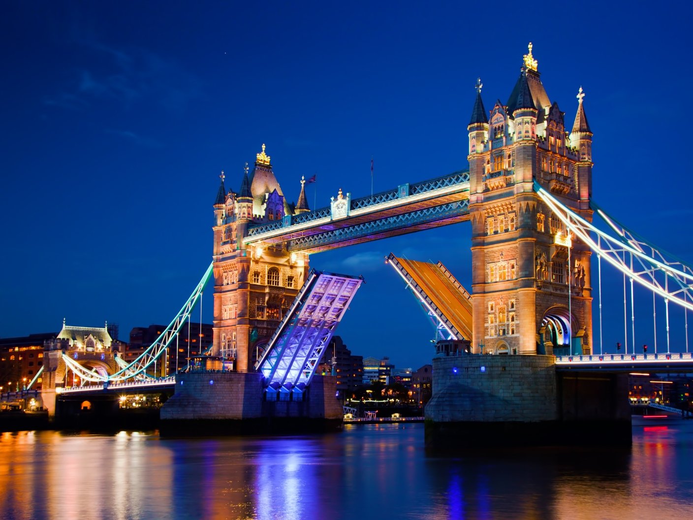 Tower Bridge London illuminated at night — study in UK
